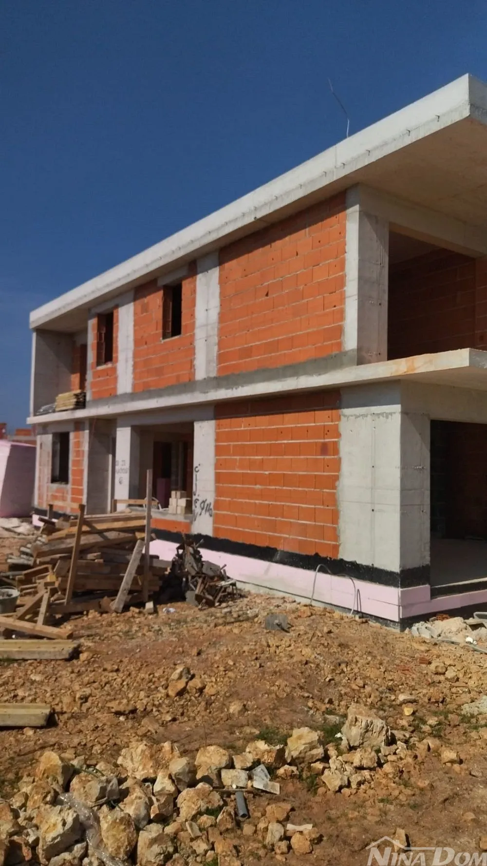 villa s bazenom u izgradnji, mogućnosti kombinacije - slika 2