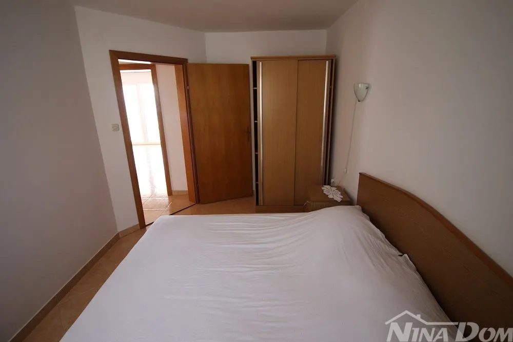 apartmanska kuća 2.red od mora južna strana vira - slika 12