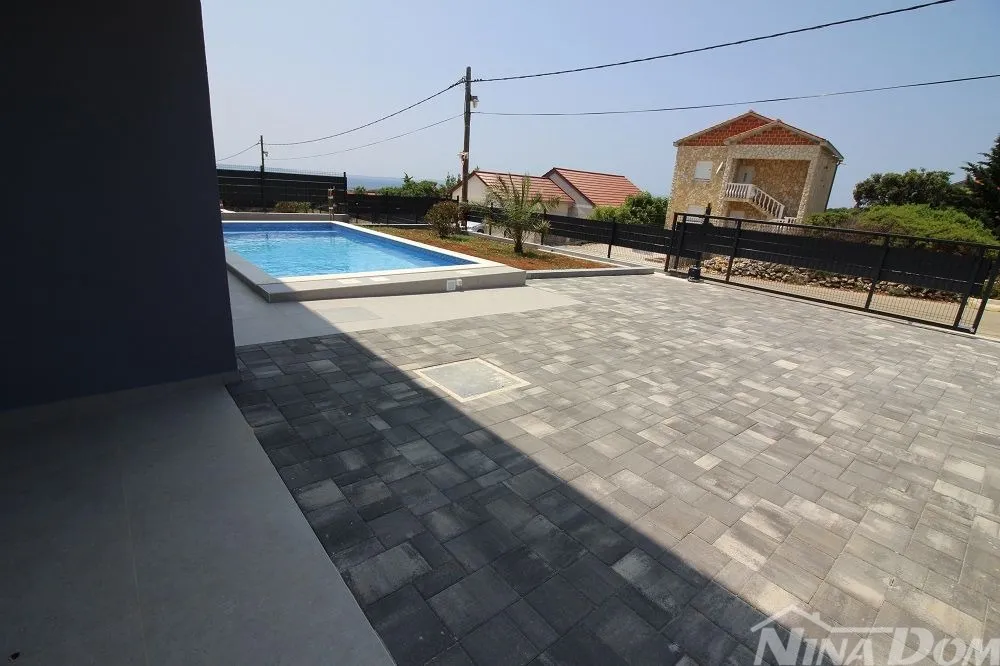 novogradnja , villa s bazenom - slika 6