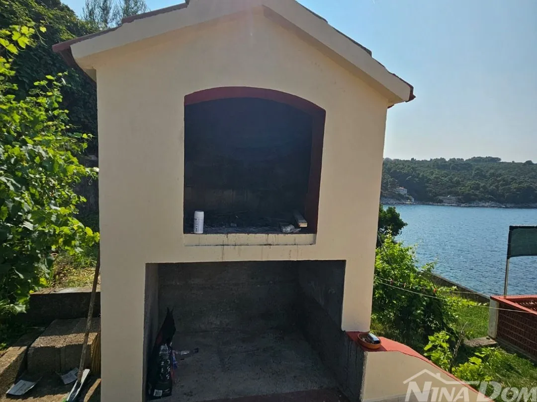 prvi red apartmanska kuća savar dugi otok - slika 20
