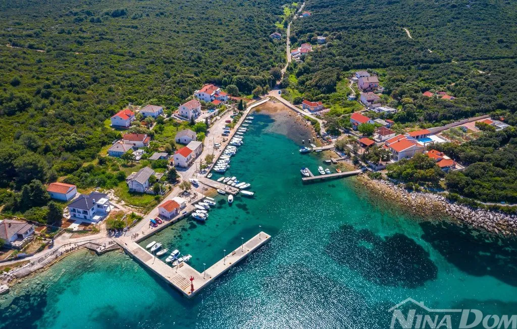 MOLAT ! Građevinsko zemljište 3266 m2 - Molat, Zadar - Okolica