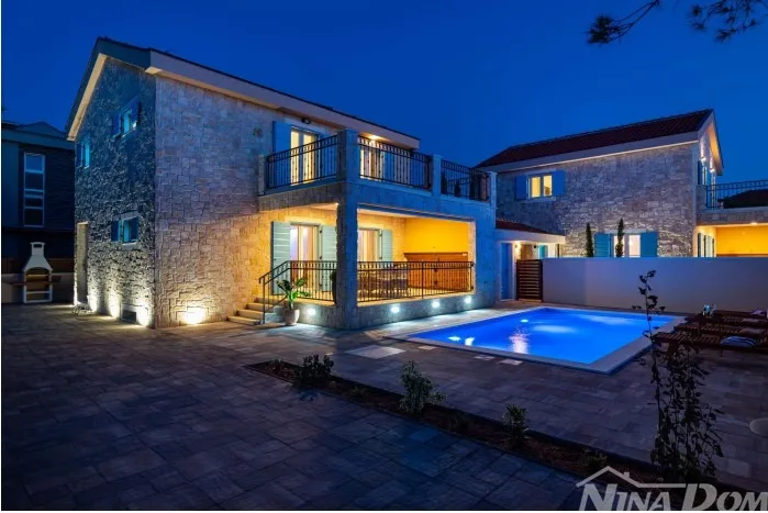 Luksuzna Kamena Villa s Bazenom - Privlaka, 200 metara Od Mora - Privlaka, Privlaka
