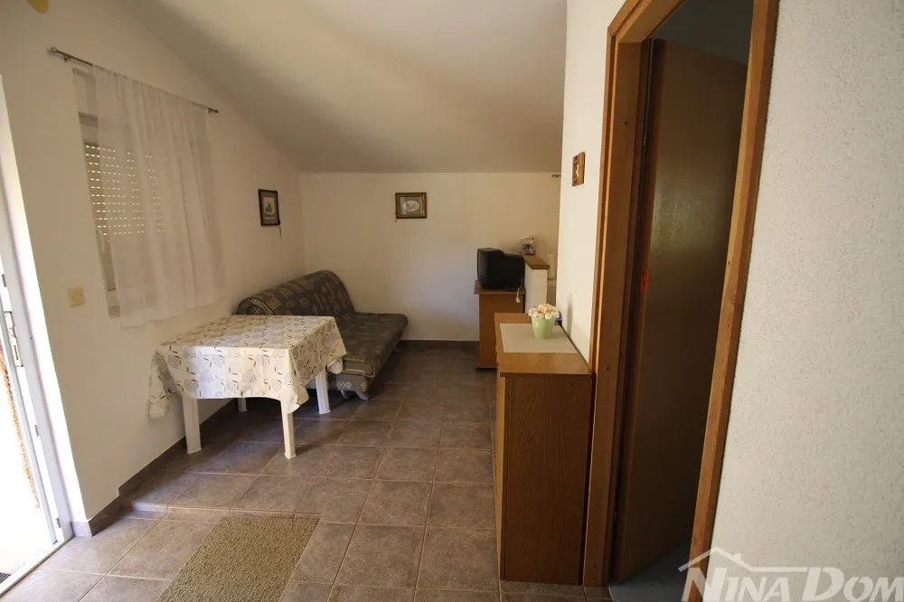 obiteljska vikendica s dva stana - slika 9
