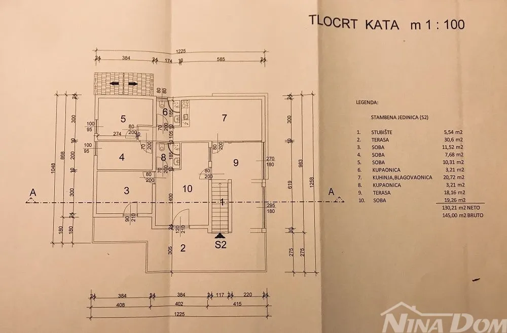 južna strana 90 met.do mora apartmanska kuća s dvorištem - slika 29