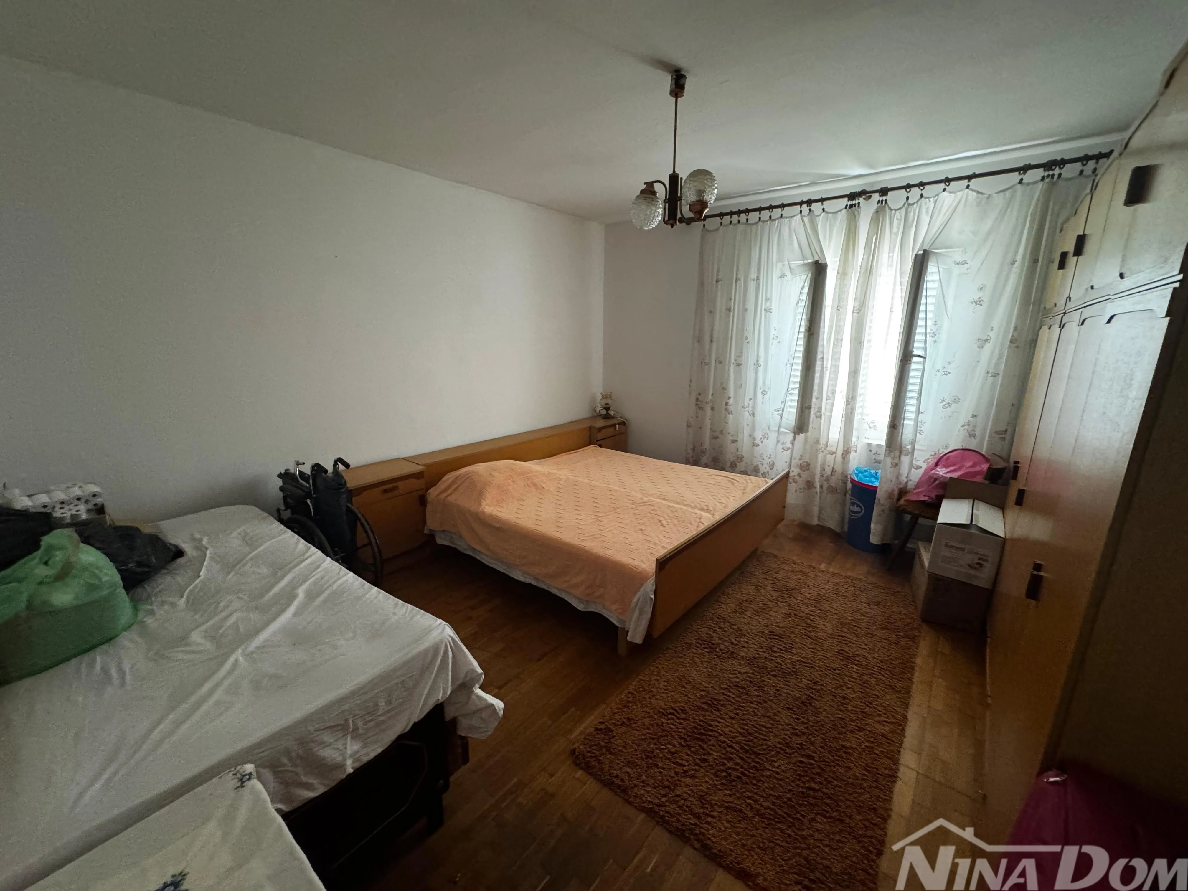 apartmanska kuća privlaka - centar mjesta - 300m od mora - slika 4