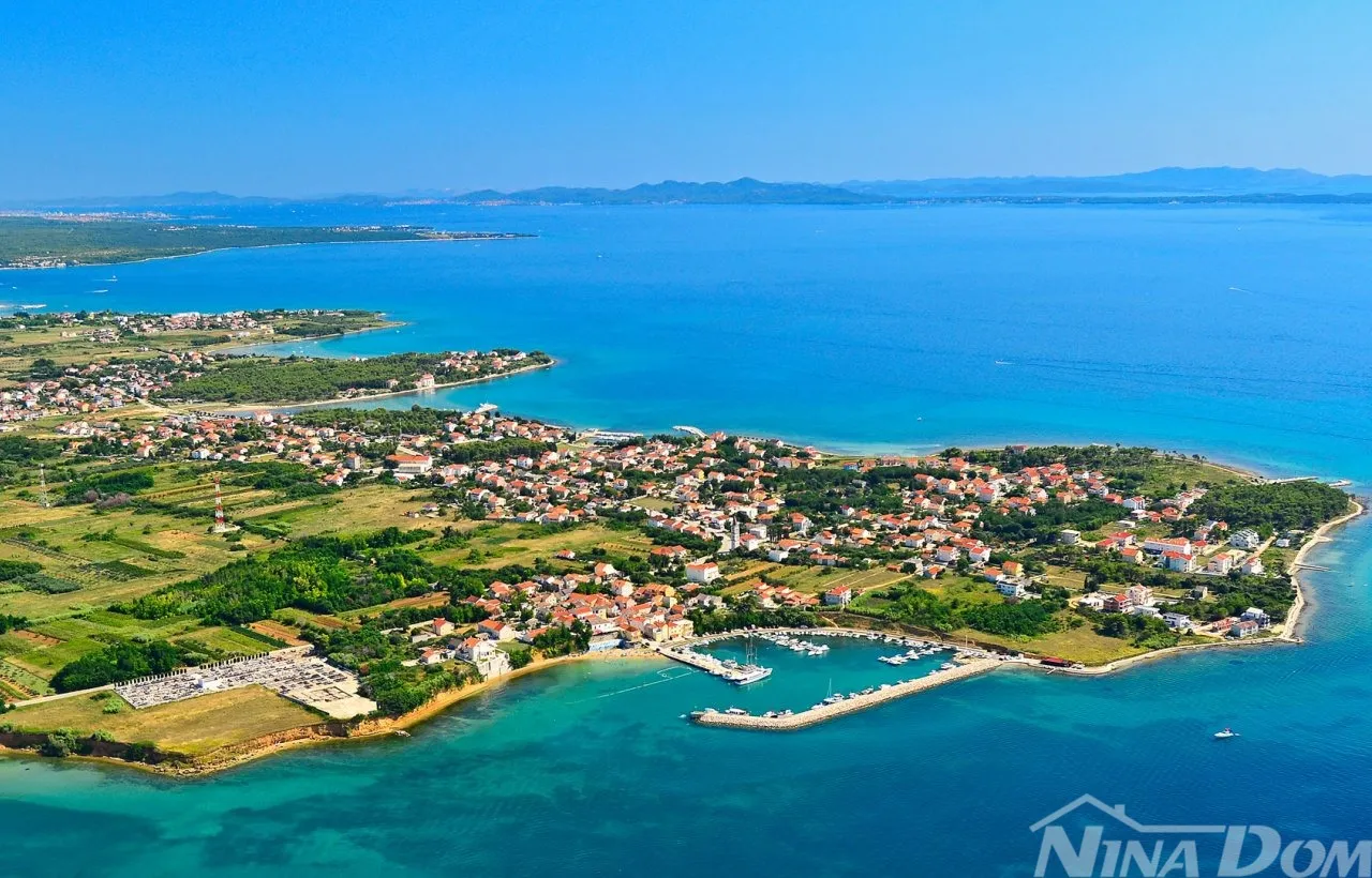 GRAĐEVINSKO ZELJIŠTE 422 m2 - PRIVLAKA DALMACIJA - Privlaka, Privlaka