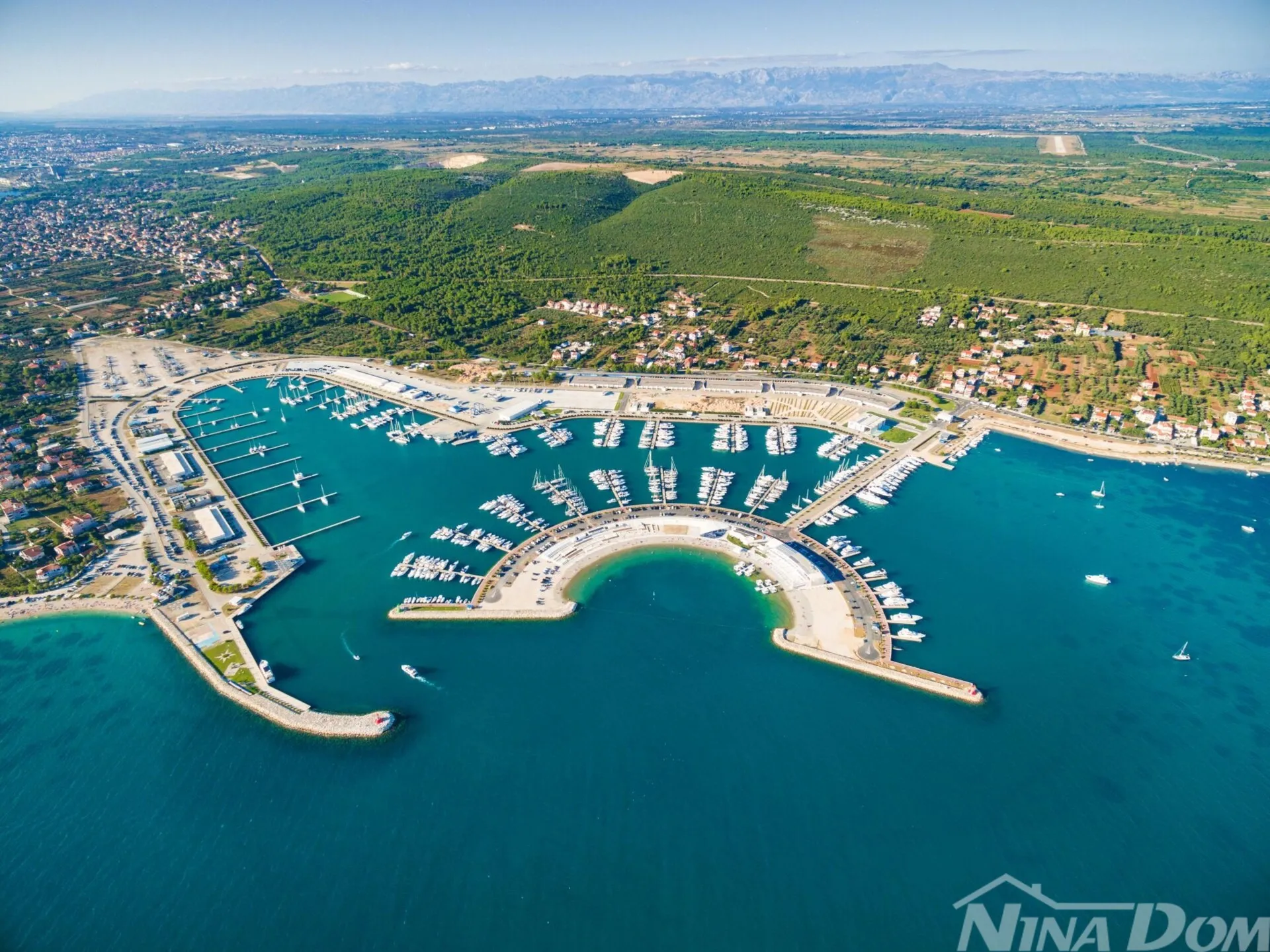 Sukošan – Građevinsko zemljište 200 m od plaže | Top lokacija - Sukošan, Sukošan