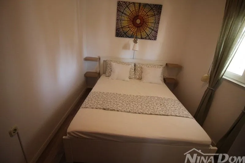 kuća vir dvojnica s tri apartmana - slika 9