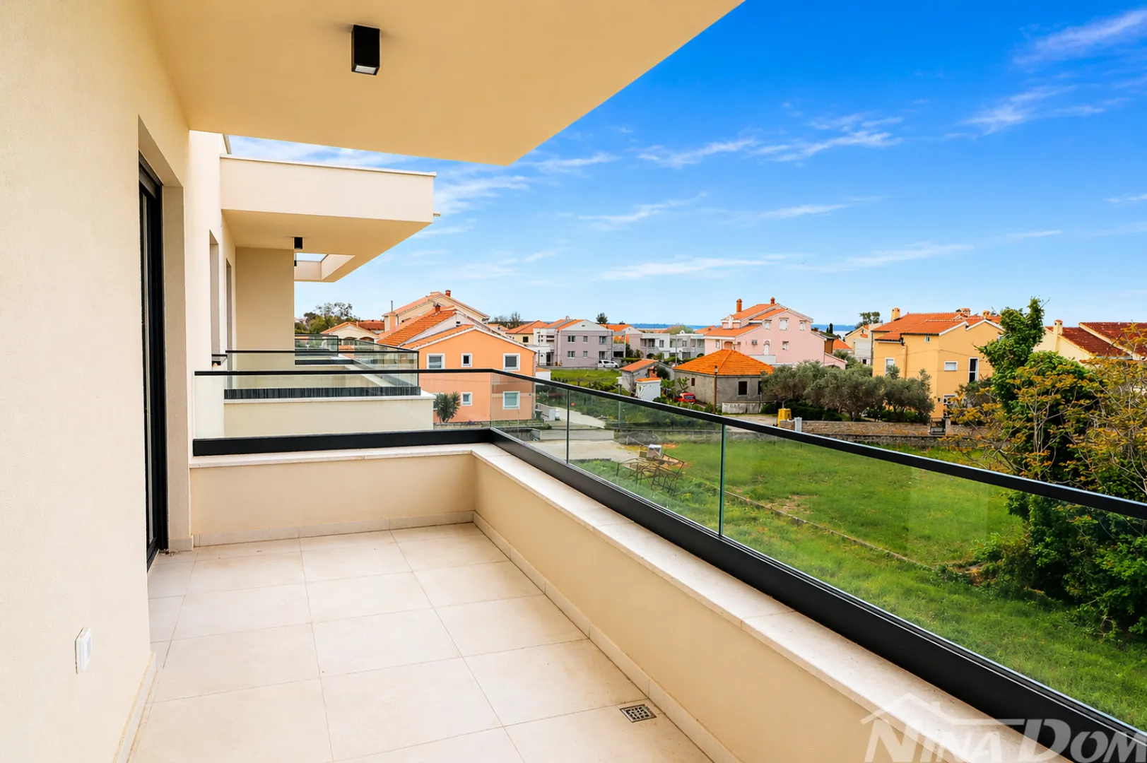 dalmacija- privlaka- penthouse 250 metara od mora - slika 7