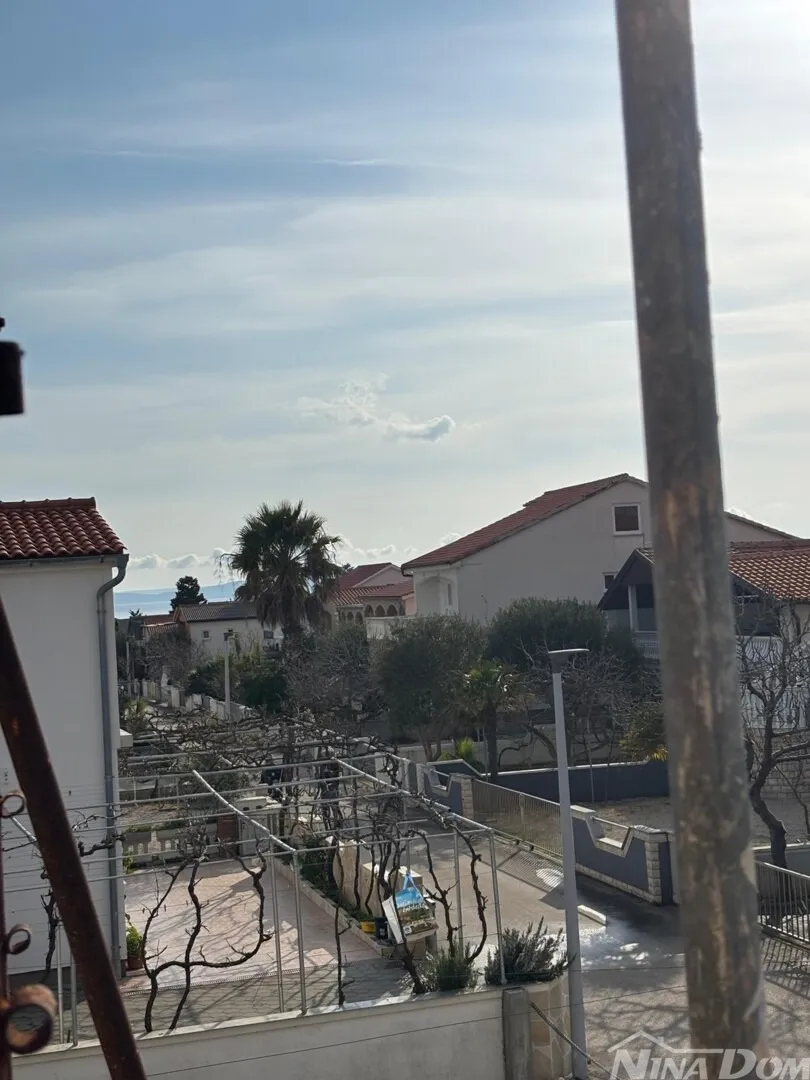 južna strana otoka vira, novogradnja vila s bazenom - slika 6