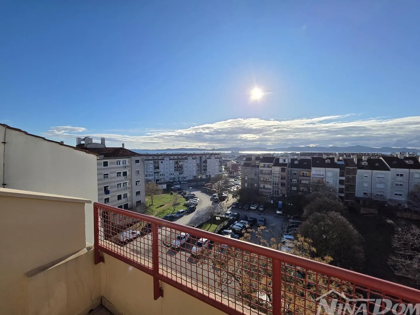 Trosoban stan Bili brig sa liftom 78 m2 -mogućnost kupnje i garaže - Bili Brig, Nova Kapela