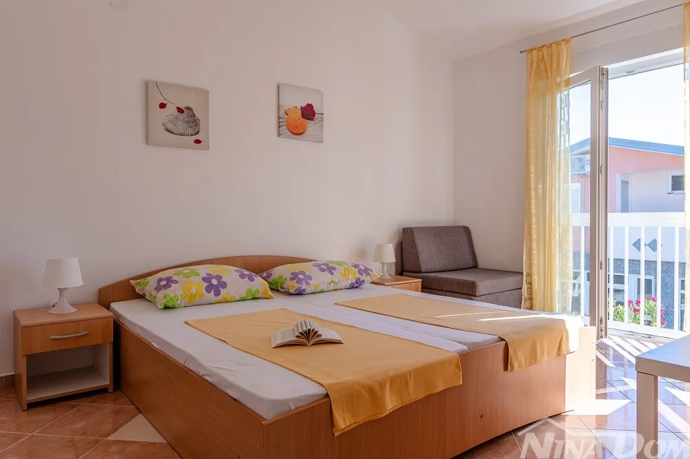 dalmacija vir samostojeća nekretnina s 4 stambene jedinice - slika 8