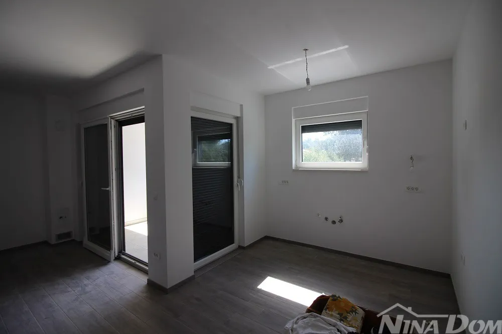 novogradnja,južna strana,prizemlje - slika 7