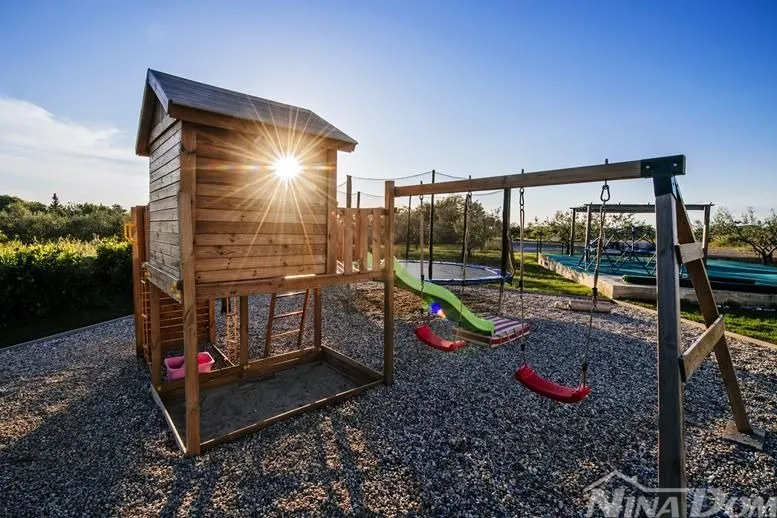 luksuzna vila s bazenom – smoković kod zadra | hrvatska - slika 26