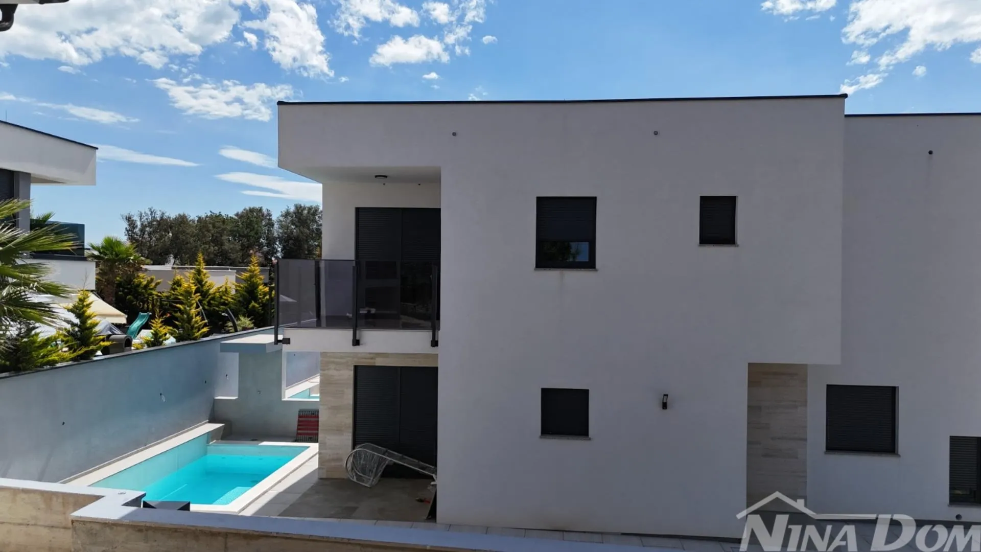 luksuzna dvojan kuća sa privatnim bazenom- zaton dalmacija - slika 28