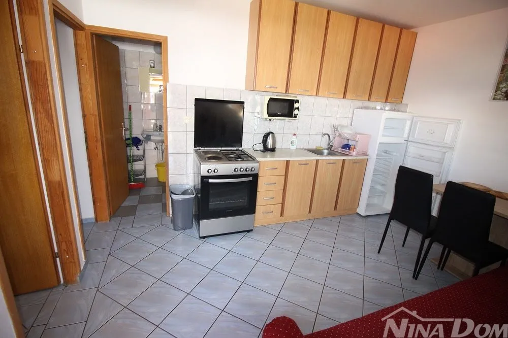 apartmanska kuća 8 apartmana 450 met.do plaže - slika 21