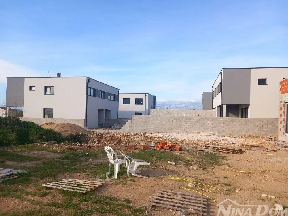 novogradnja, vila s bazenom u izgradnji - slika 14