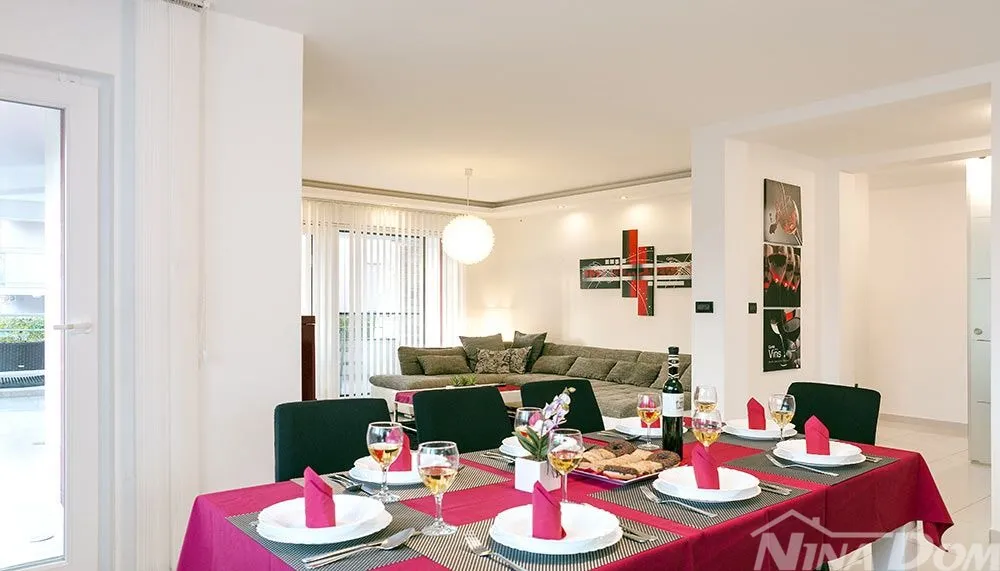 samostojeća vila s dvije stambene jedinice - zaton - blizina mora - slika 27