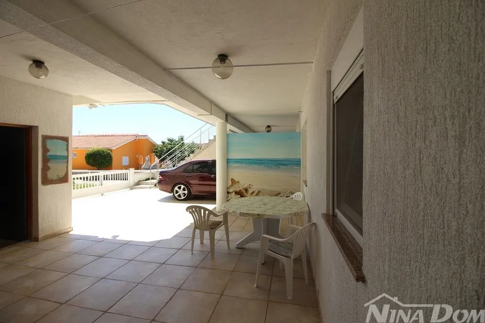 apartmanska kuća 400 metara do mora - slika 21