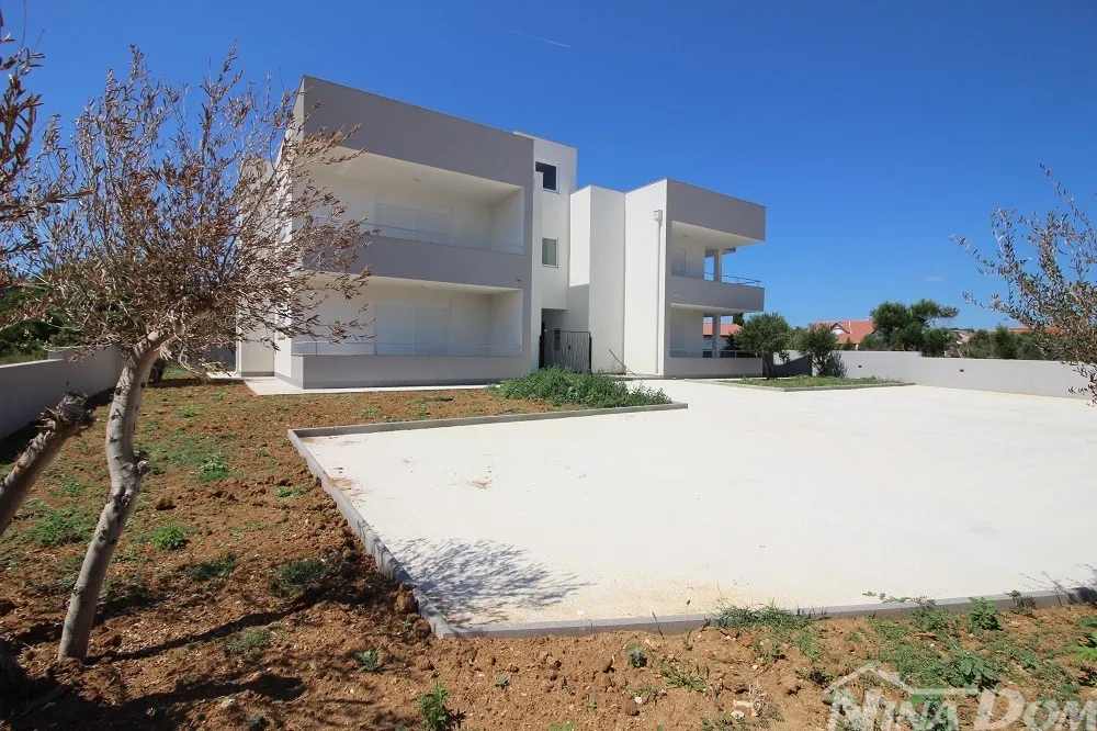 novogradnja s pogledom na more – 81,23 m² na 1 katu - slika 2
