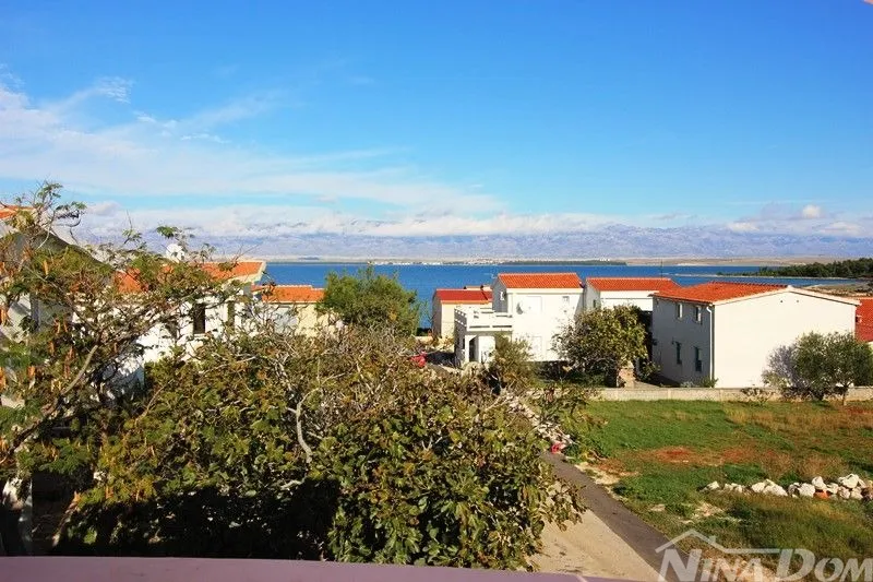apartmanska kuća 4 stambene jedinice - slika 19