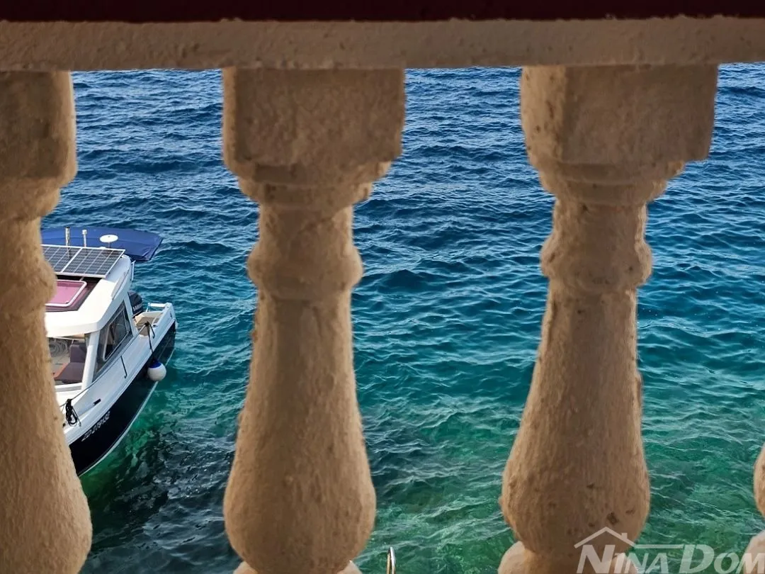 prvi red apartmanska kuća savar dugi otok - slika 15
