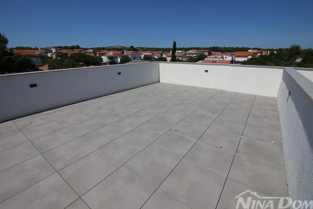 novogradnja s pogledom na more – 79,21 m² na 1 katu - slika 9