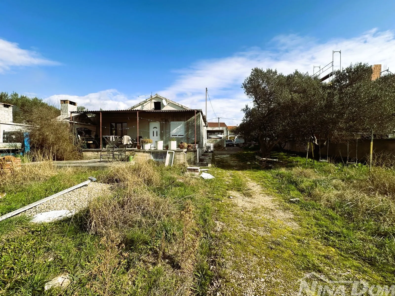 zadar-bibinje-kuća u 2. redu do mora na 1336m2 - slika 6