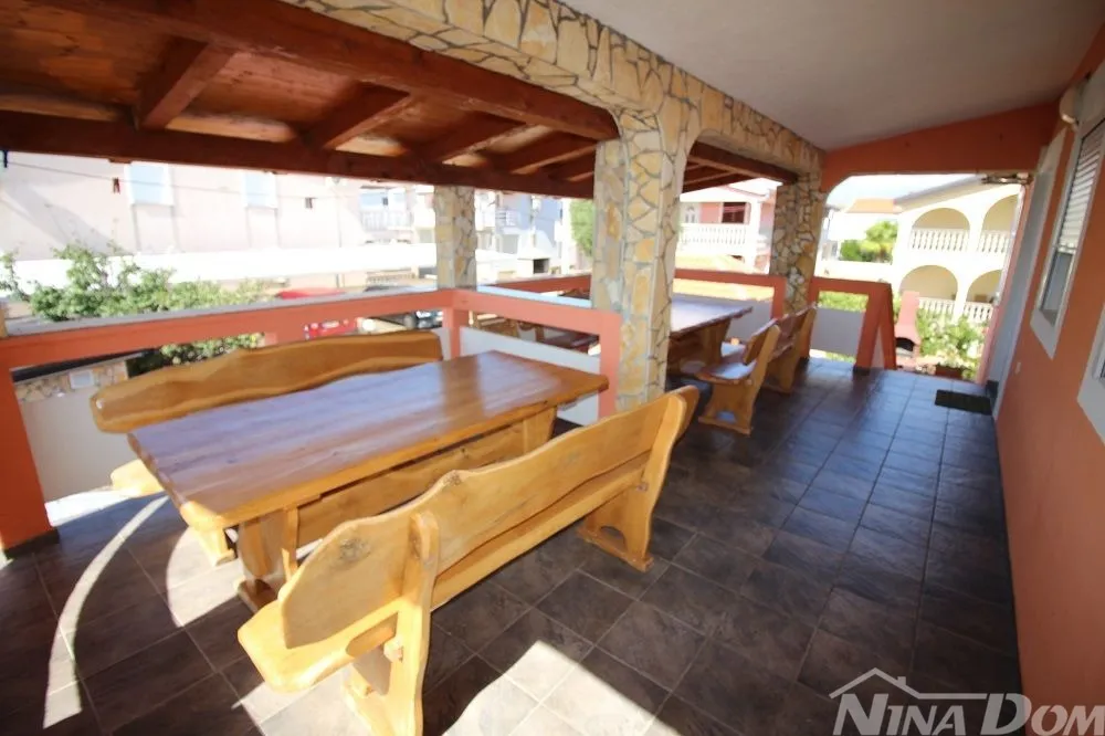 apartmanska kuća 8 apartmana 450 met.do plaže - slika 19