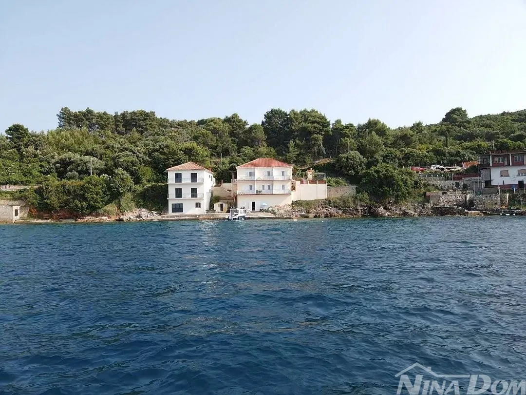 prvi red apartmanska kuća savar dugi otok - slika 7