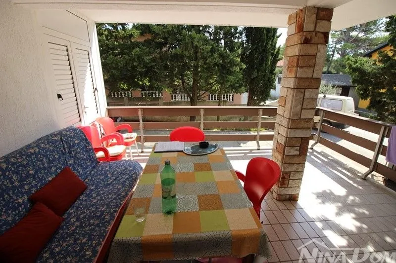 apartman visoko prizemlje južna strana - slika 6