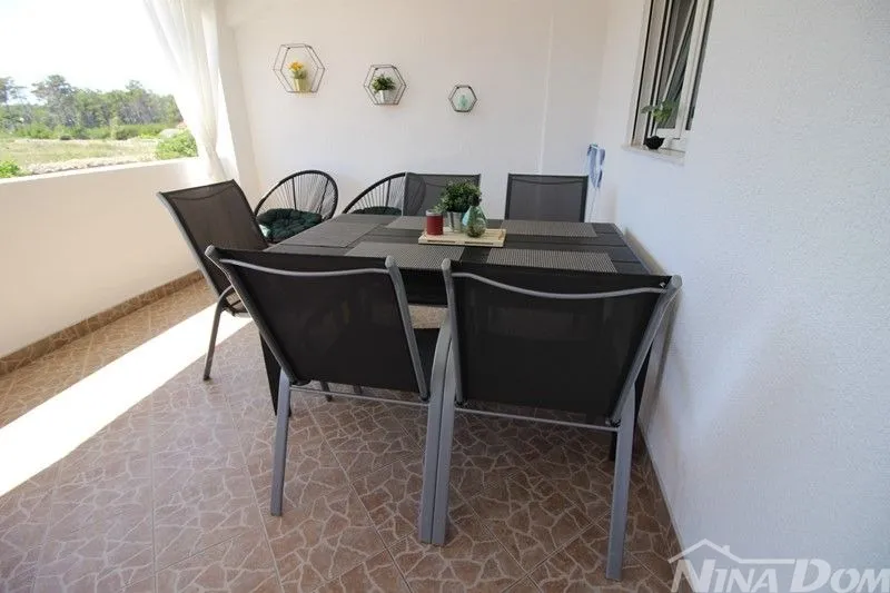 kuća vir dvojnica s tri apartmana - slika 6