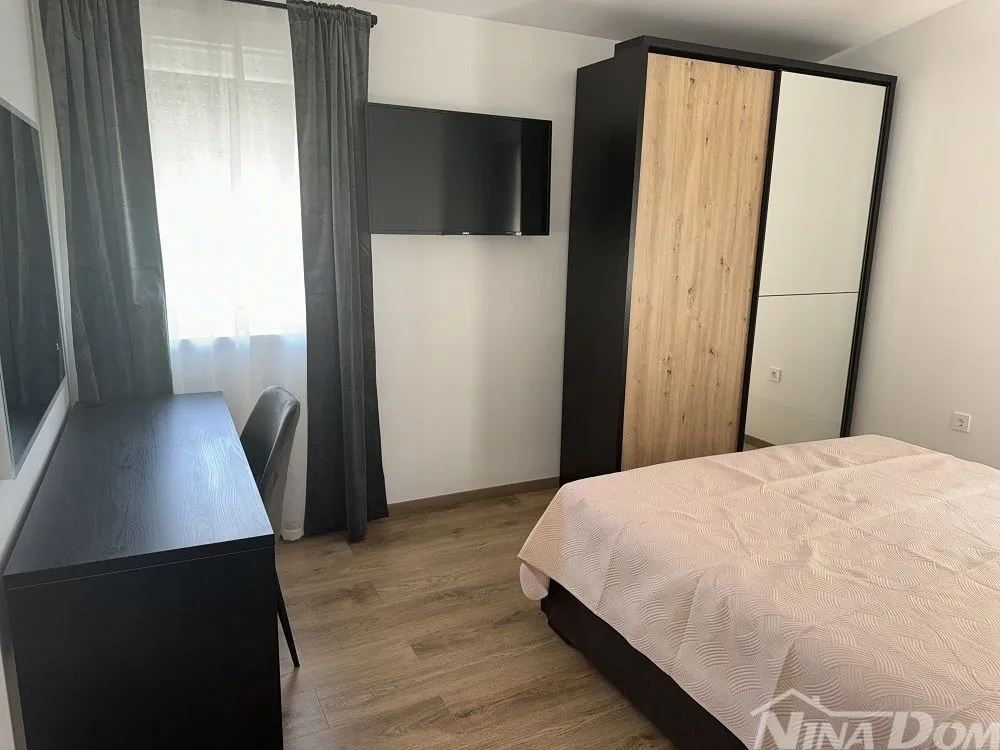 lijepo uređena nekretnina s otvorenim pogledom na more - slika 27