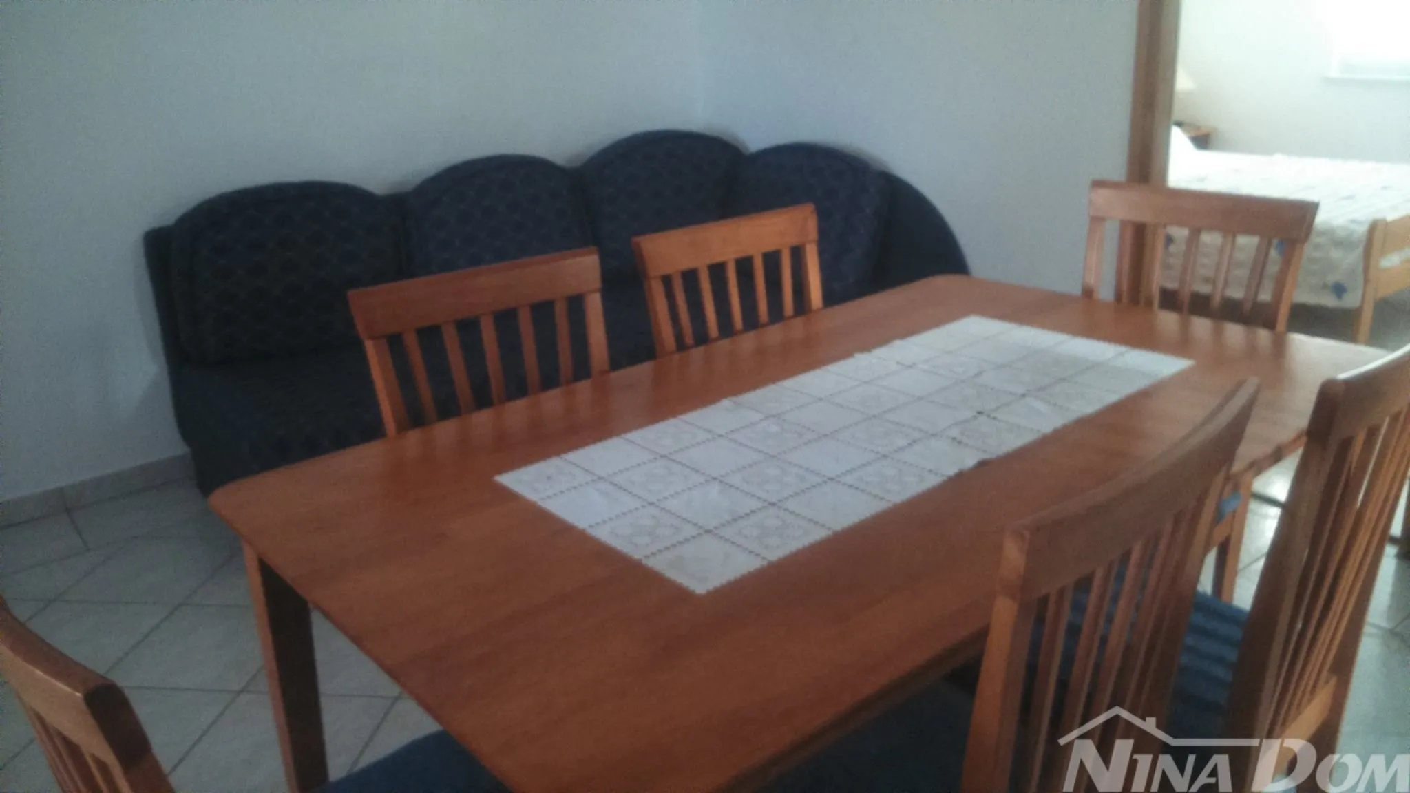 apartmanska kuća 50 metara do mora. - slika 21