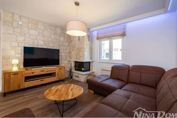 luksuzna kamena villa s bazenom - privlaka, 200 metara od mora - slika 7