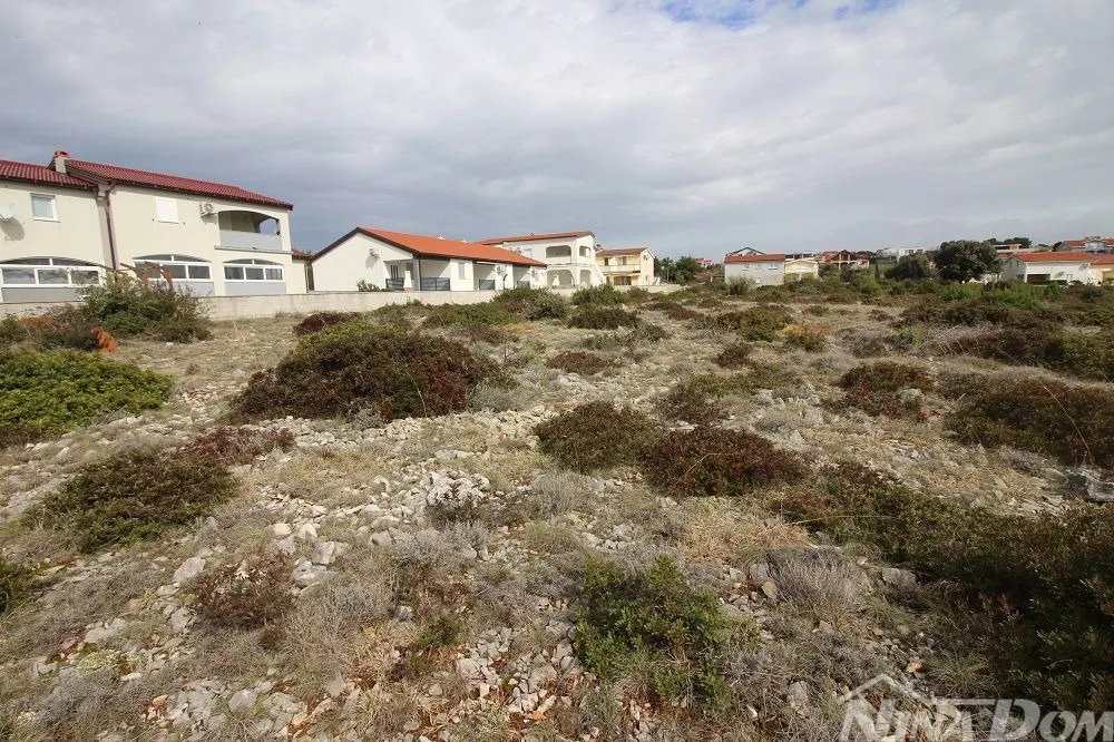 Poljoprivredno zemljište uz građevinsku zonu 3550 m2, 25€/m2 - Vir, Vir