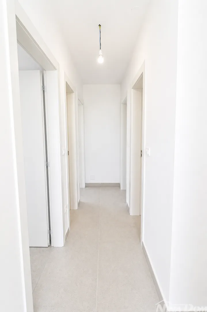 luksuzni stan u prizemlju- privlaka dalmacija 250m od mora - slika 6
