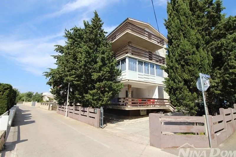 Apartman visoko prizemlje Južna strana - Vir, Vir