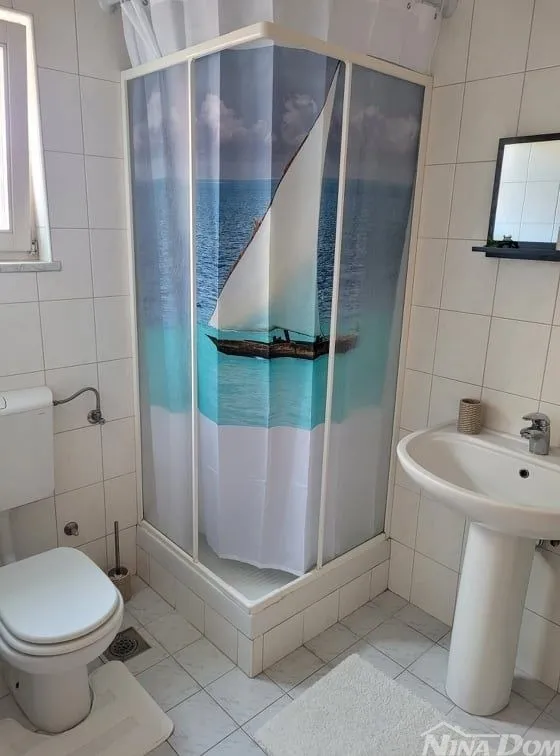 trosobni apartman s garažom - slika 7