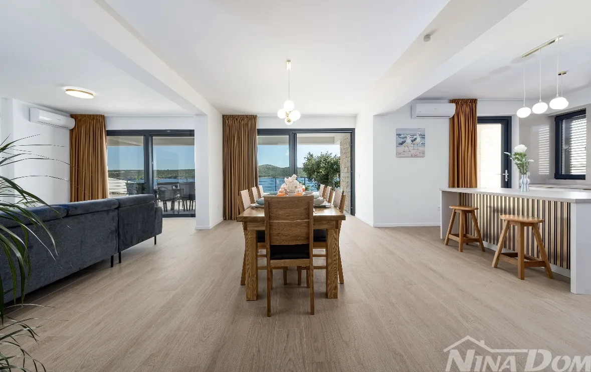 luksuzna villa u 1. redu do mora – posedarje, zadar - slika 9