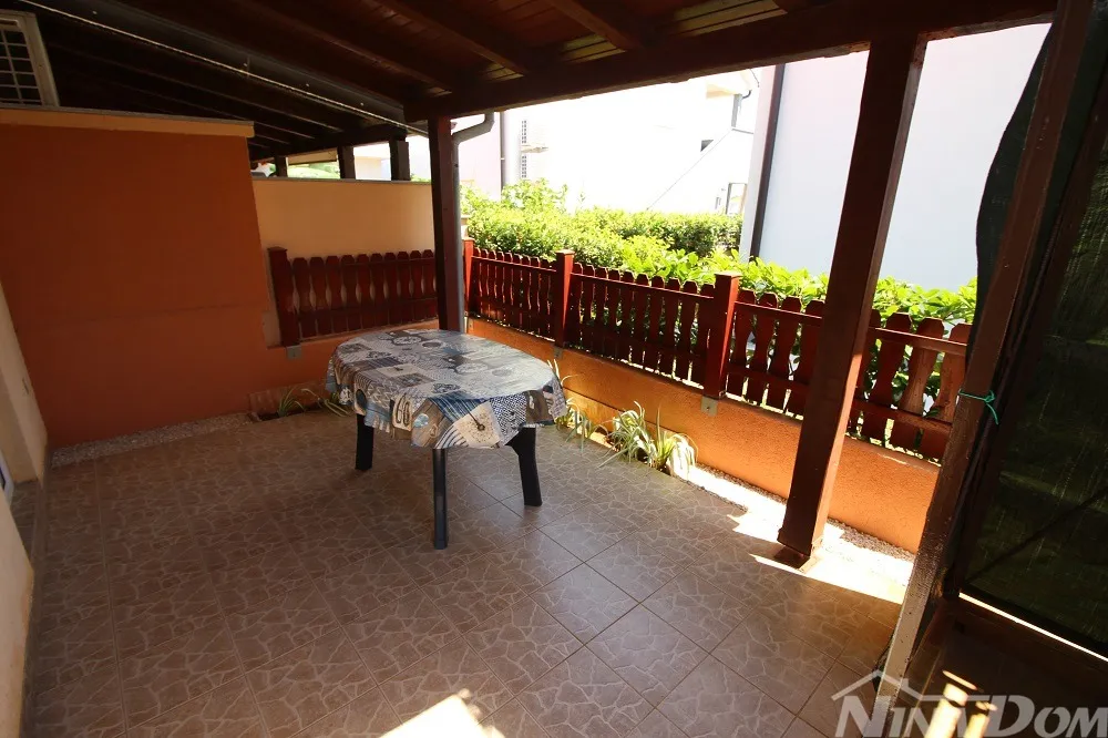 apartman uz more na viru – 190 m od plaže! - slika 4
