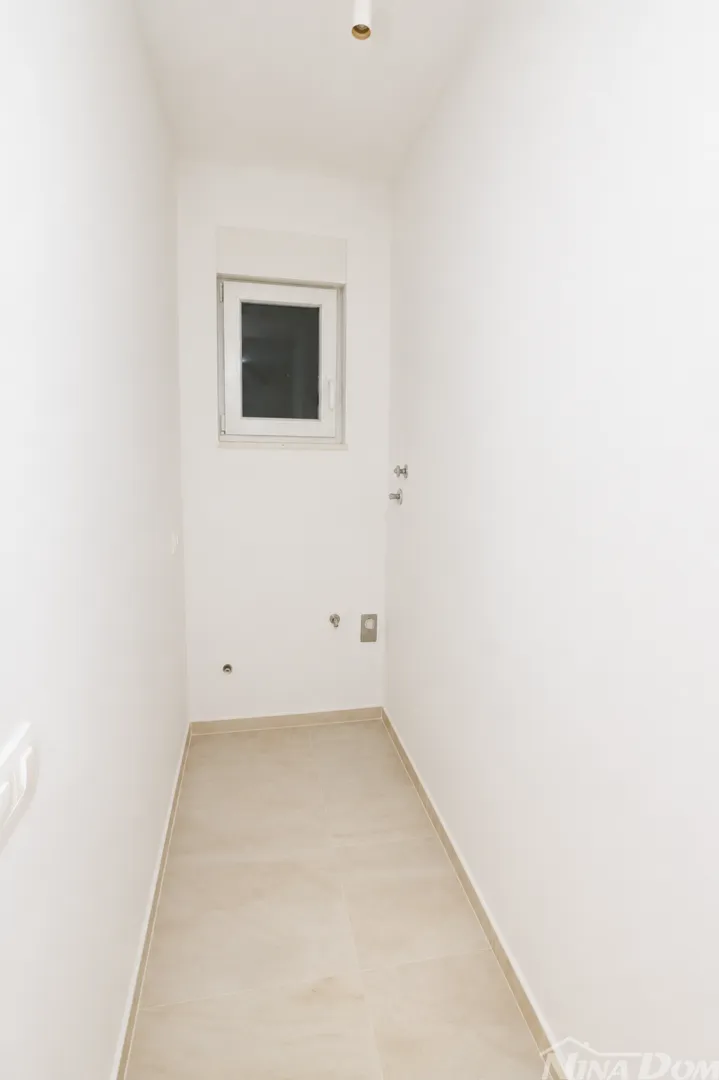 stan -novogradnja- privlaka- 300 m od mora - slika 21