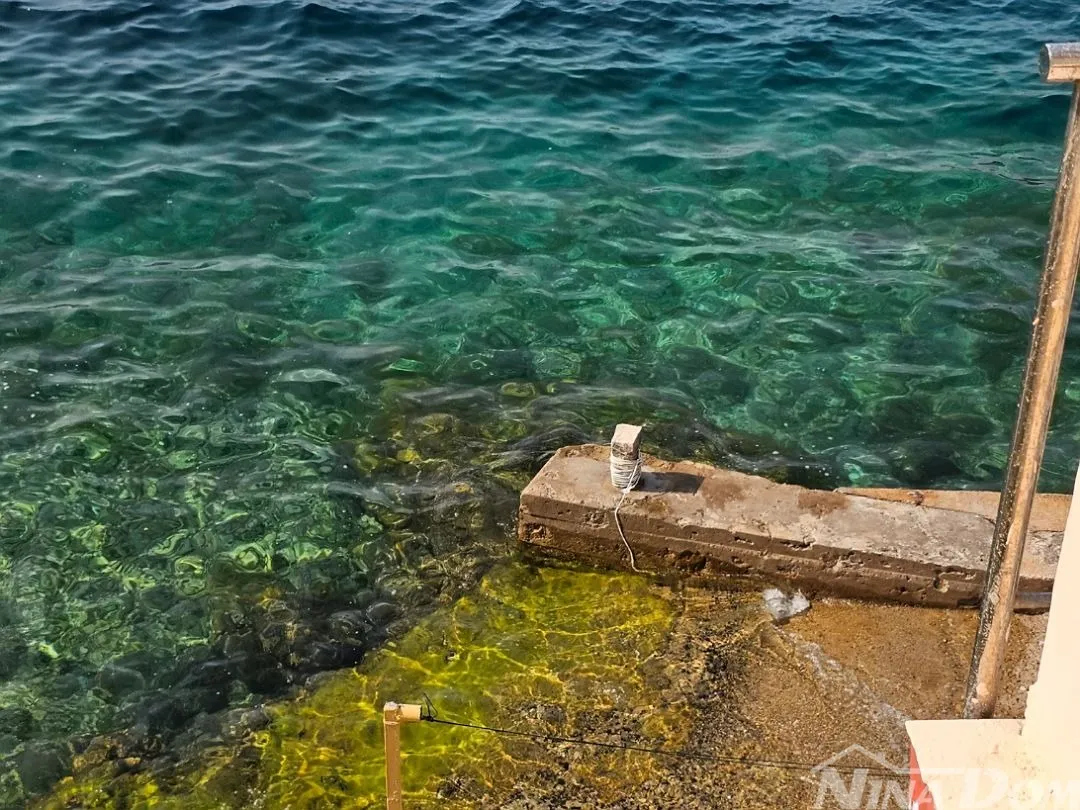 prvi red apartmanska kuća savar dugi otok - slika 5