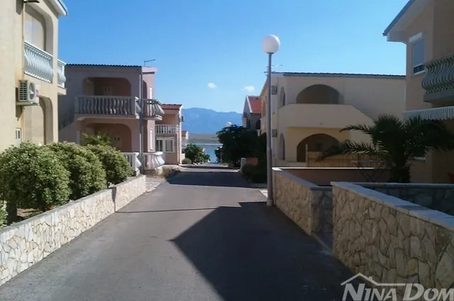 dalmacija vir samostojeća nekretnina s 4 stambene jedinice - slika 22