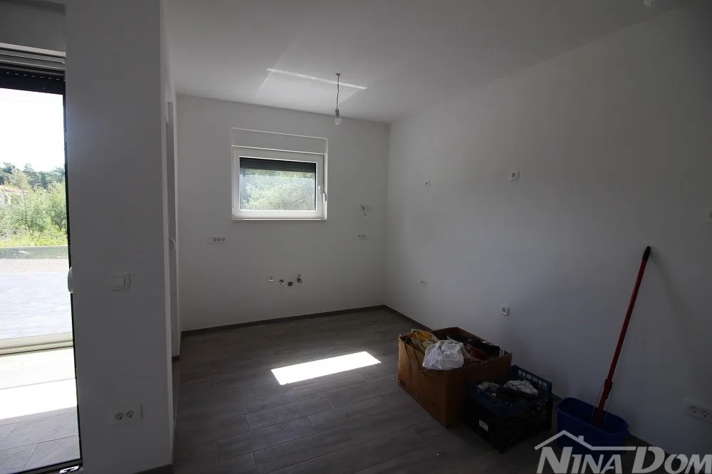novogradnja,južna strana, 1 kat - slika 6