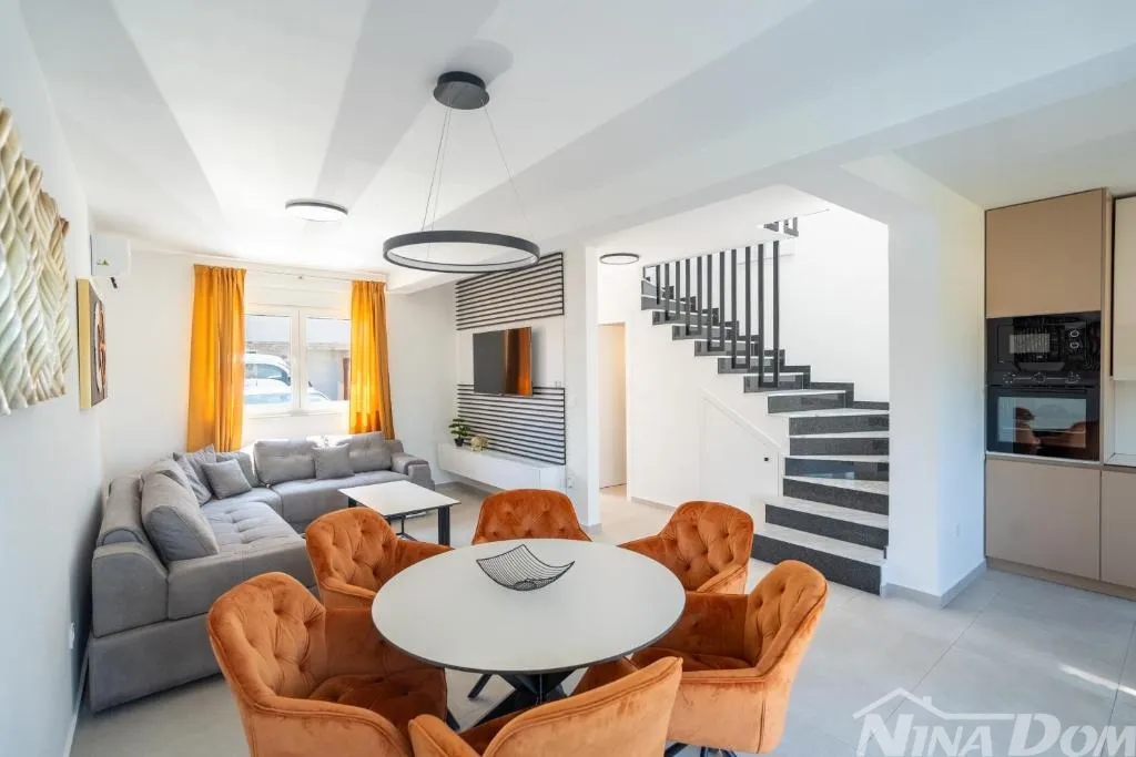 top lokacija! moderan stan s bazenom i dvorištem- 130 m od plaže - slika 20