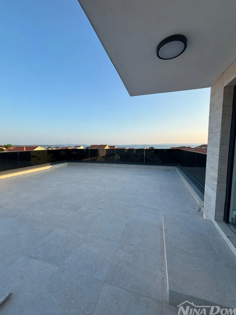 penthouse privlaka s predivnim pogledom na more - slika 21