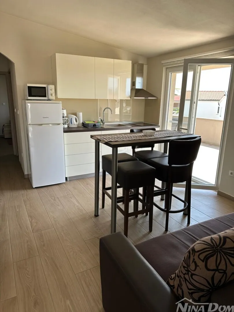 nekretnina s 5 stambenih jedinica 800 met do jadro plaže - slika 19