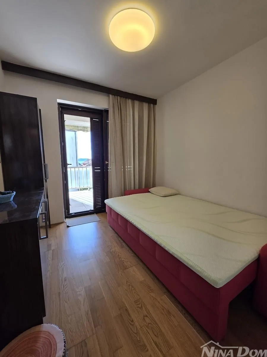 prodaja dvoetažni trosobni stan sa garažom - slika 11