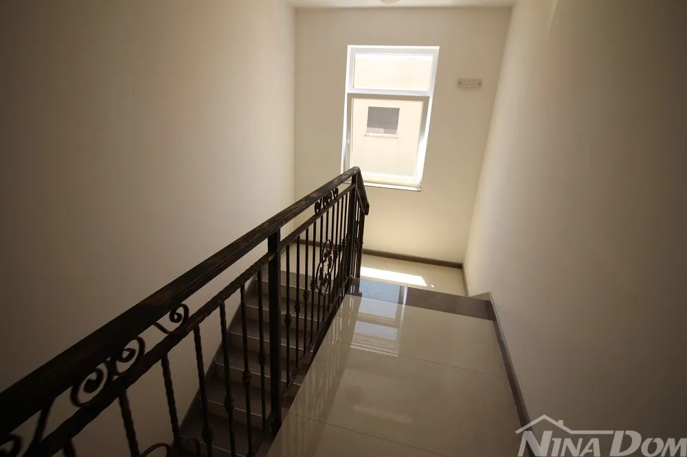 apartman na viru – 280m od plaže, uređen i useljiv! - slika 12